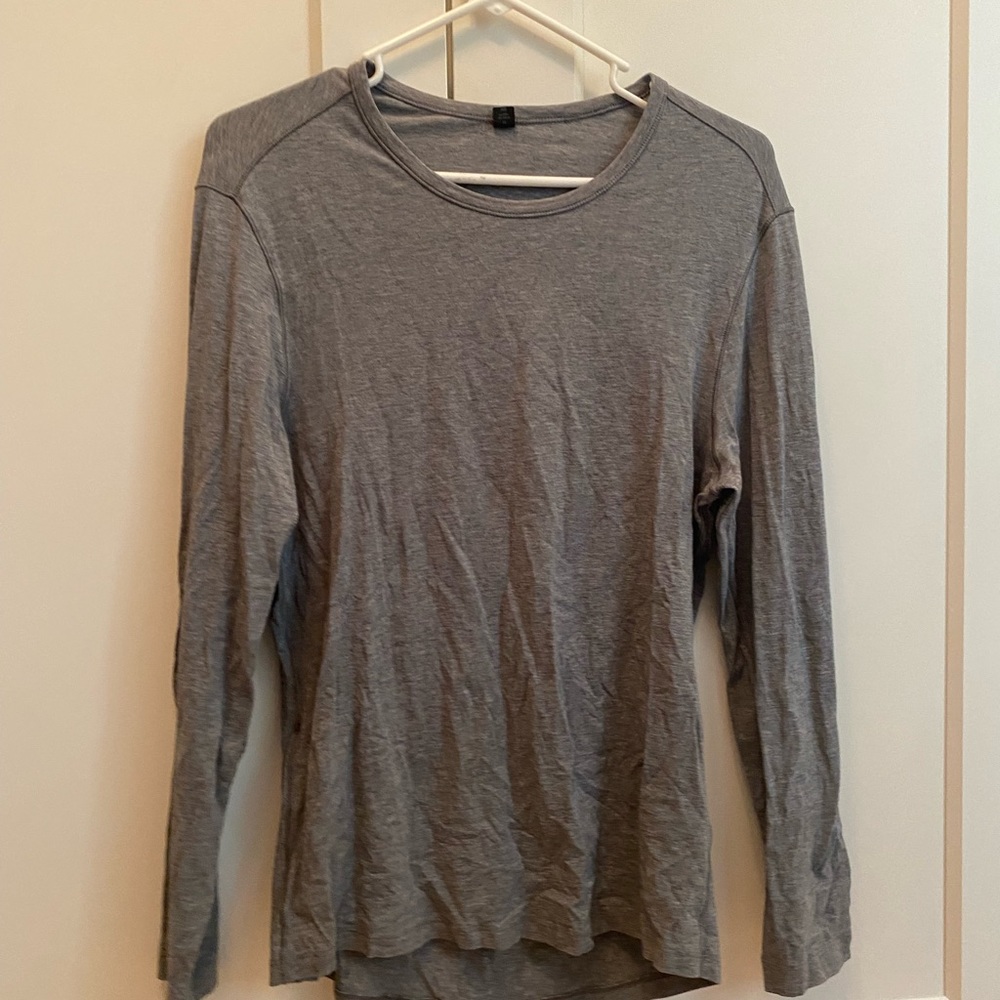 grey mens lululemon long sleeve